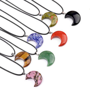 Wholesale Natural crystal agate stone 30mm moon pendant necklace pendant