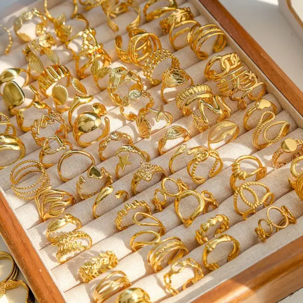 304 Stainless Steel Letter Fruit Spiral Stripe Ion Plating (IP) Stone-Free 18K Gold Plated Cute Tropical Streetwear Gold Open Rings