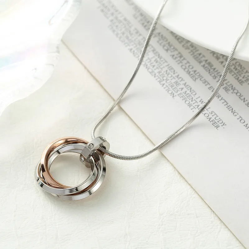 Wholesale 1 Piece Casual Circle Stainless Steel Titanium Steel lishing Plating Inlay Diamond Pendant Necklace