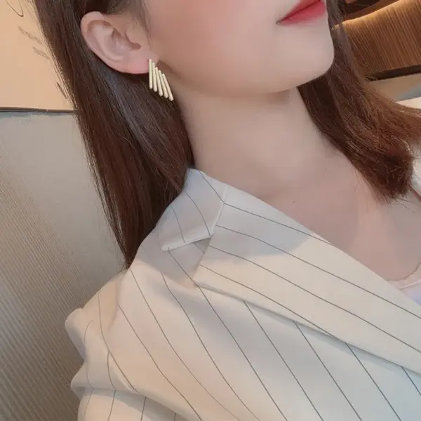 Fashion Waves Plating 304 Stainless Steel No Inlaid 18K Gold Plated Earrings Ear Studs