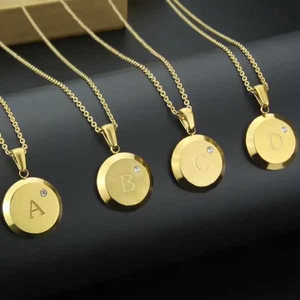 Wholesale 304 Stainless Steel Round Water Plating 18K Gold Plated Simple Style Commute Cable Chain Pendant Necklace