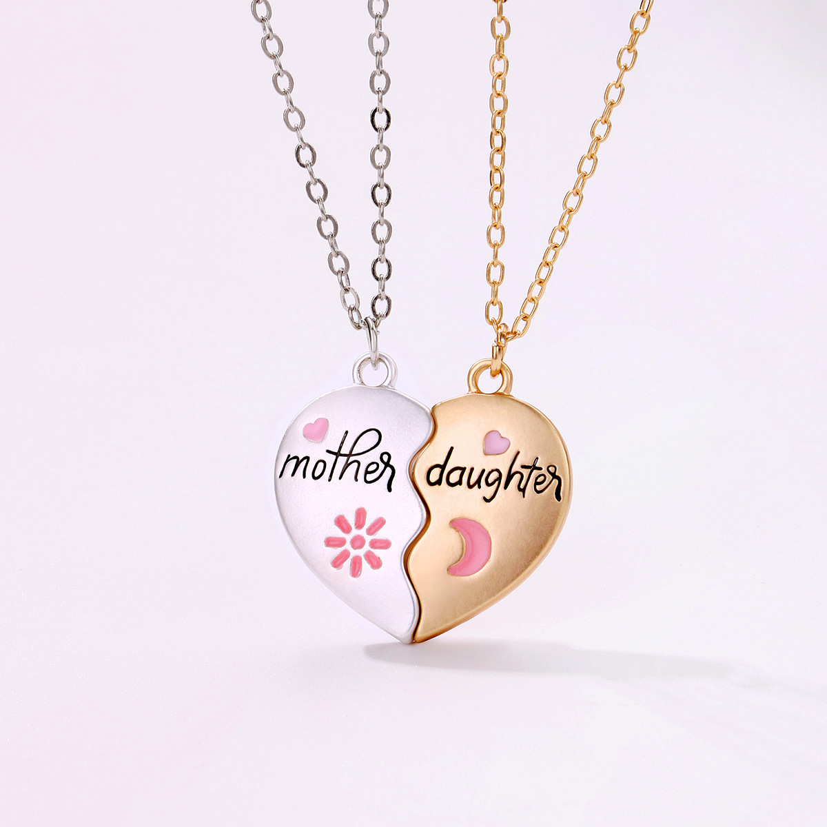 Wholesale Cross-border new fashion love splicing parent-child necklace mother and daughter magnetic pendant son mother's day