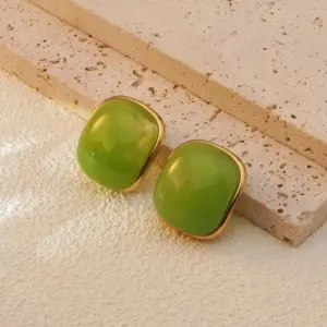 Green / One Size / Ear Studs