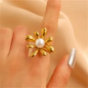 27 18K Real Gold Flower 9506 / Adjustable Opening / 1 Piece