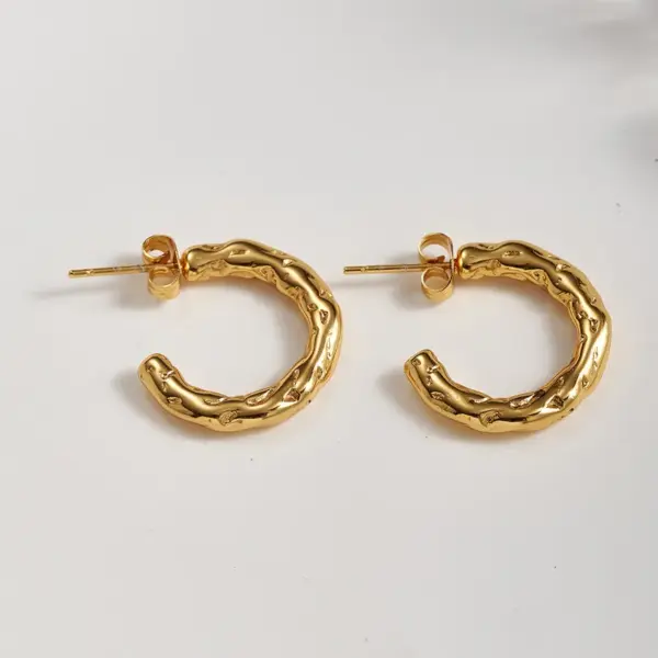 Vintage INS Style European And American 304 Stainless Steel Threaded Striped Pentagram C-shaped Earrings Basic Style (Simple Style) Exaggerated Roman Style Street Party