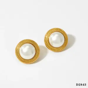 Golden, round Earrings D2843