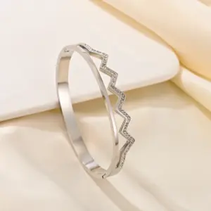 Simple Geometric Inlaid Buckle Bracelet / Silver