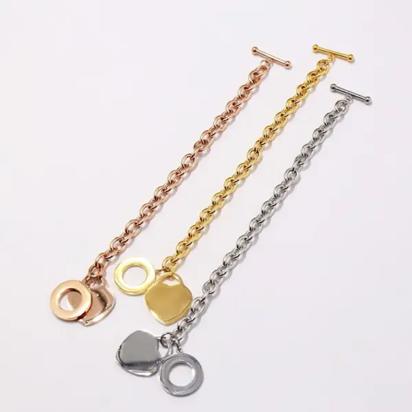 Wholesale Real Gold Plated Heart Shape 304 Stainless Steel Simple Style Commute Waterproof Non Tarnish Bracelets
