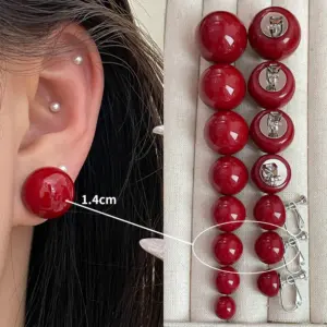 4163-1.4cm Red Bead Ear Clip Style