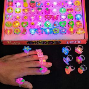 Cartoon luminous ring