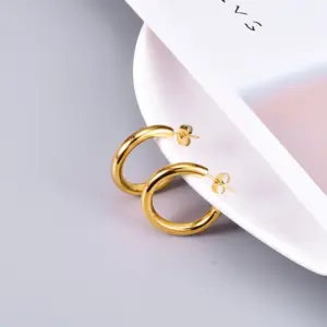 PVD Coated Real Gold Plated 18K Gold Heart 304 Stainless Steel Titanium Steel Waterproof Non Tarnish Earrings