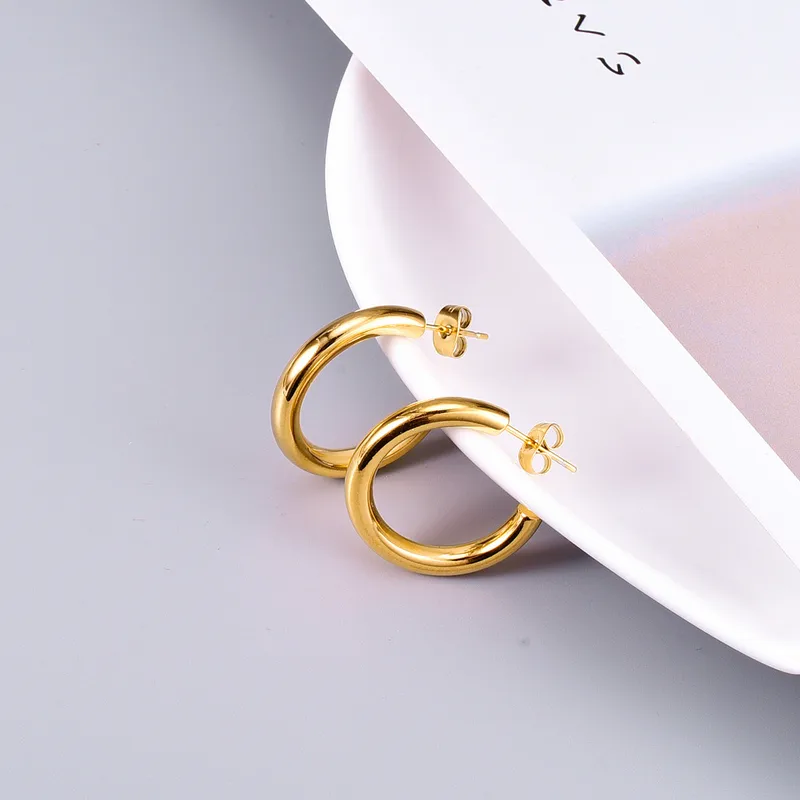 Wholesale PVD Coated Real Gold Plated 18K Gold Heart 304 Stainless Steel Titanium Steel Waterproof Non Tarnish Earrings