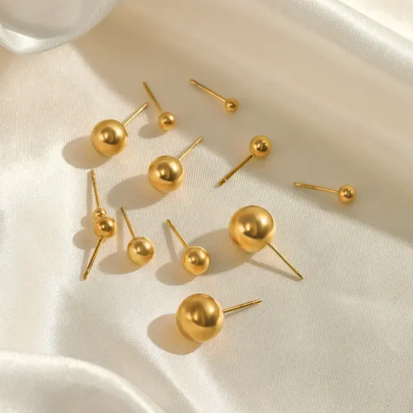 Wholesale 1 Pair Simple Style Ball Solid Color Plating 304 Stainless Steel Stainless Steel Earrings