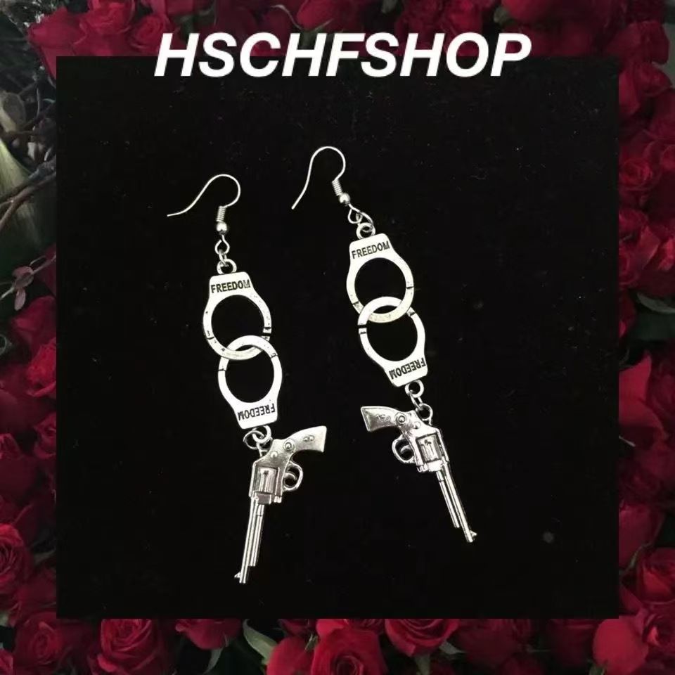 Wholesale European and American pular Fashion Stylish Punk Earrings Dark Pistol High Heels Handcus Earrings Earrings