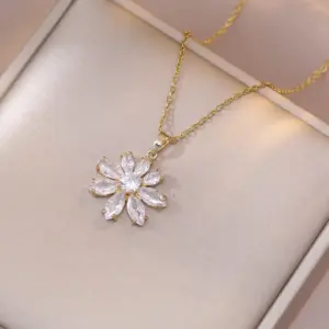 X2108 Flower Necklace