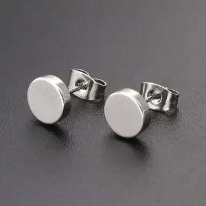 006 / Silver