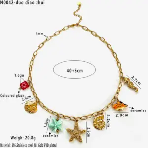 Starfish Seahorse Conch Necklace / Average Size / N0042