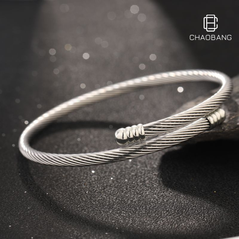 Wholesale Titanium Steel Bracelet Cole's Steel Wire Spiral Head Fashion Adjustable High Sense Bracelet