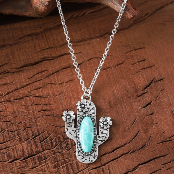 oly-ec40753a31009005d04cd96191034ad9 Wholesale Vintage inlaid turquoise cactus pendant necklace