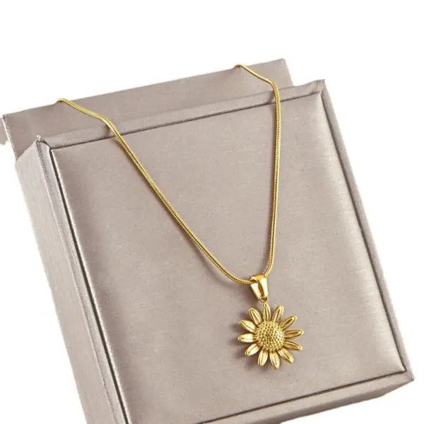 Wholesale 304 Stainless Steel Flower Ion Plating (IP) 18K Real Gold Plated Simple Style Classic Style Waterproof Non Tarnish Earrings Necklace