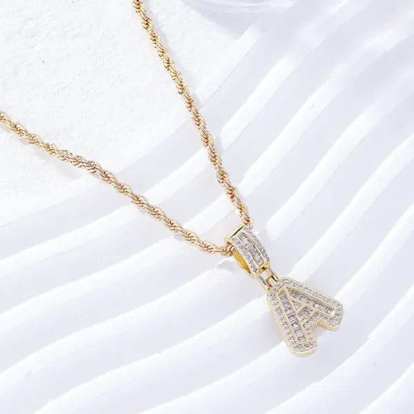 Wholesale Copper Letter Vacuum Plating Zircon Gold Plated Silver Plated Casual Sweet Shiny Inlay Pendant Necklace