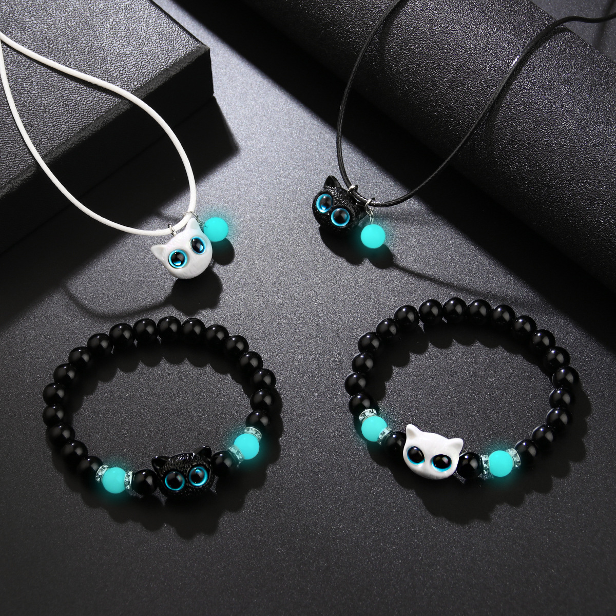 Wholesale Glow-in-the-dark able kitten necklace/bracelet/cole bracelet - perfect as a gift