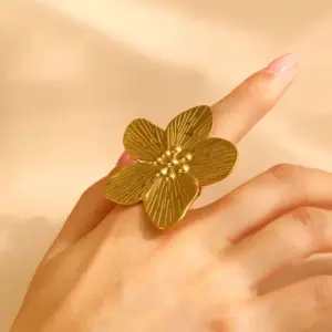 01 18K Real Gold with Flower A- 1033