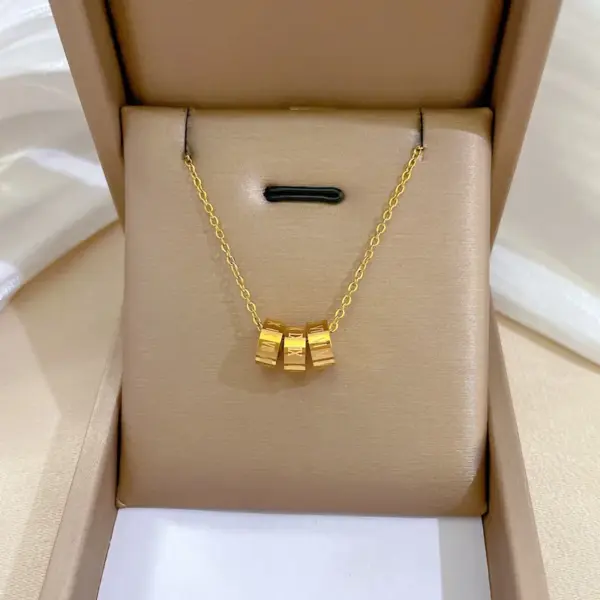 Wholesale PVD Coated Real Gold Plated Circle Letter Butterfly Titanium Steel Simple Style Waterproof Non Tarnish Necklace