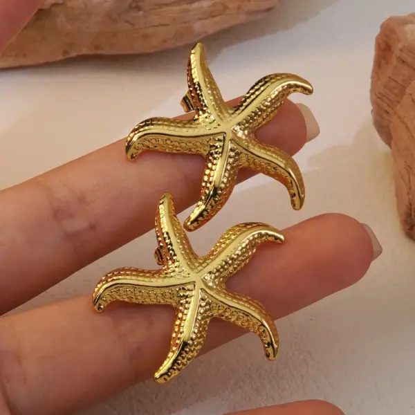 1 Pair Beach Streetwear Starfish 304 Stainless Steel Imitation Gold Electroplating Ear Studs