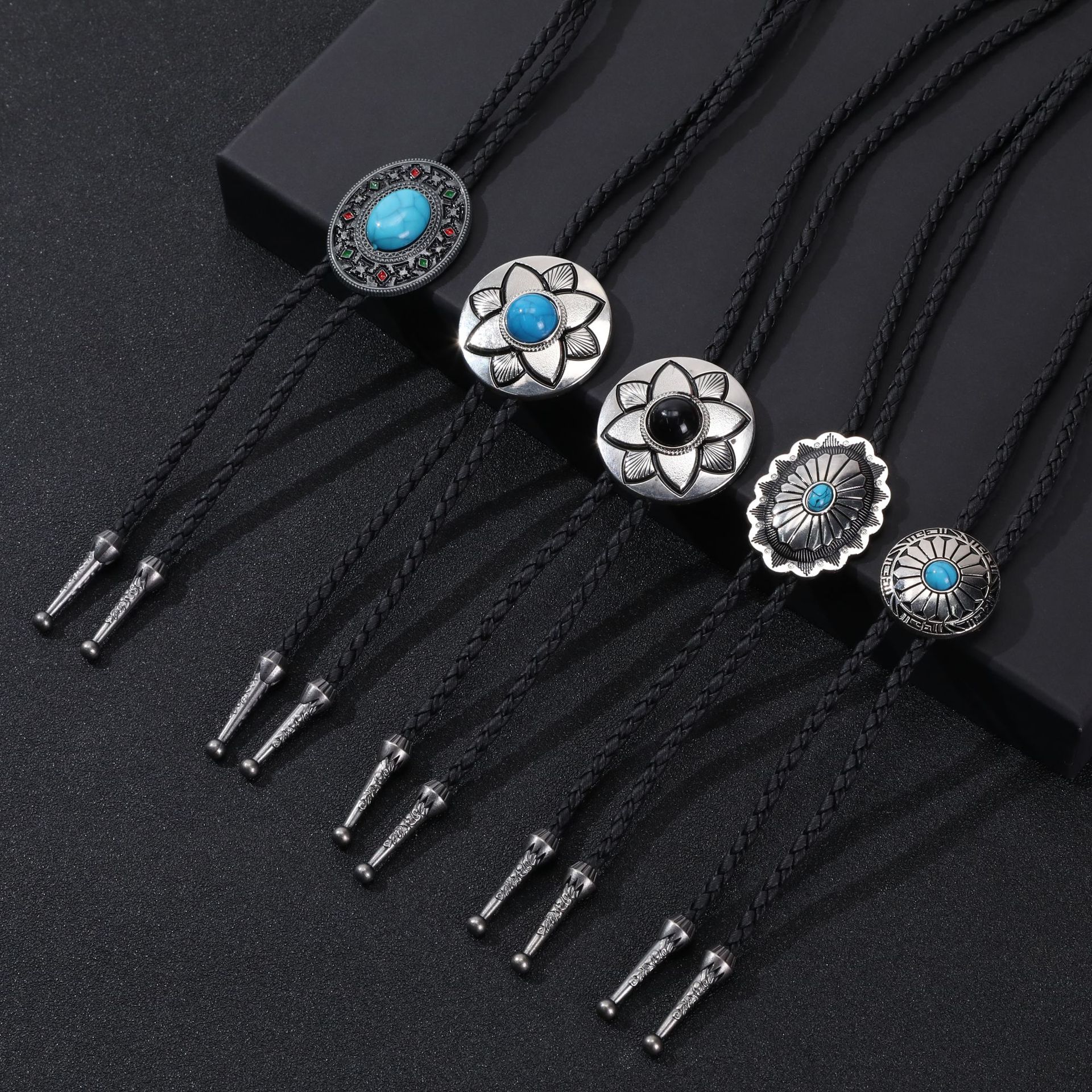 Wholesale Cross-border New Adjustable Enamel Western lo Tie Alloy Pendant Tie Bolo Tie Vintage Necklace