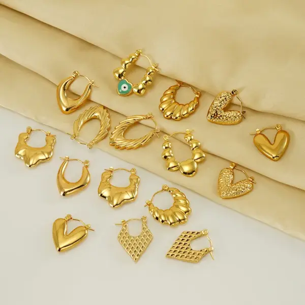 Wholesale 1 Pair Basic Modern Style Classic Style Geometric Heart Shape Eye Plating 304 Stainless Steel Hoop Earrings