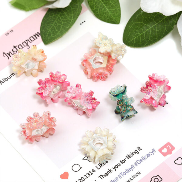 Wholesale Colorful flower beads