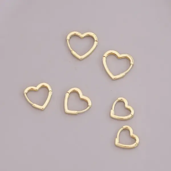 Europe And America Cross Border New Geometric Metal 18k Gold Earrings Simple Personality Gothic Stud Earrings Nightclub Earrings E360