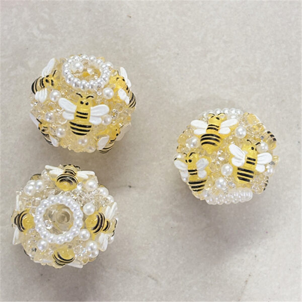 Wholesale TK cross-border heavy industry bumblebee bee flower ball DIY jewelry beaded pen car hanging key chain mobile phone chain and other accessories