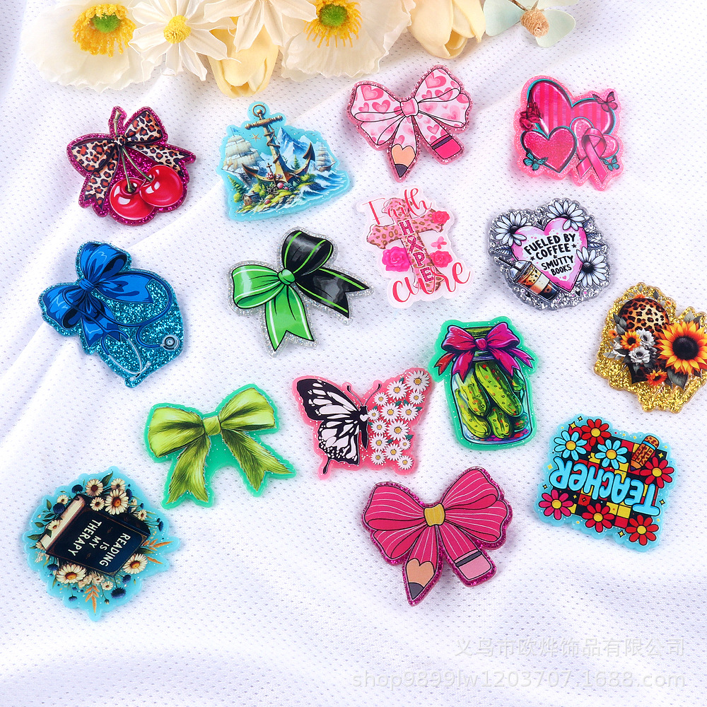 Wholesale Cartoon bow heart ornament acrylic