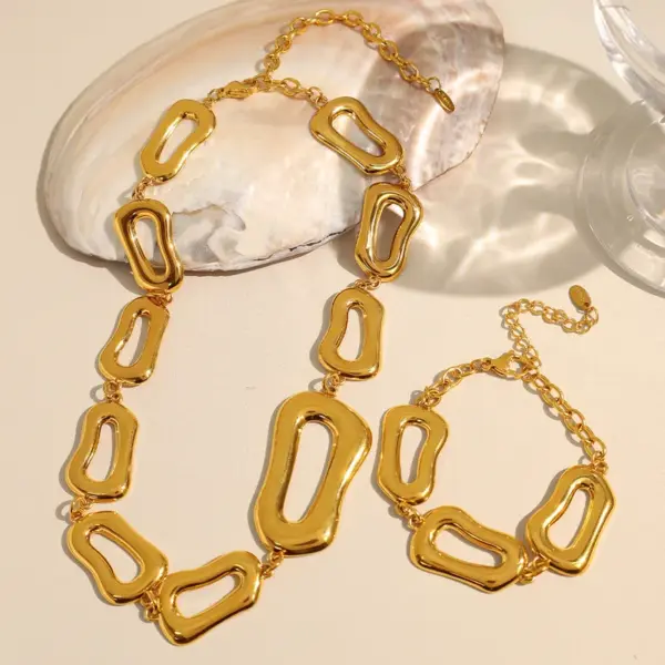 Wholesale Ion Plating (IP) Real Gold Plated 18K Gold Geometric Solid Color 304 Stainless Steel Elegant Waterproof Non Tarnish Bracelets Necklace