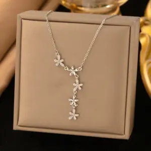 【8245】Flower Tassel Necklace【silver】