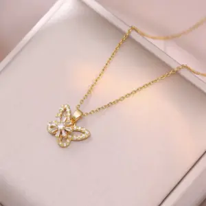 X1041 Butterfly Rotating Necklace
