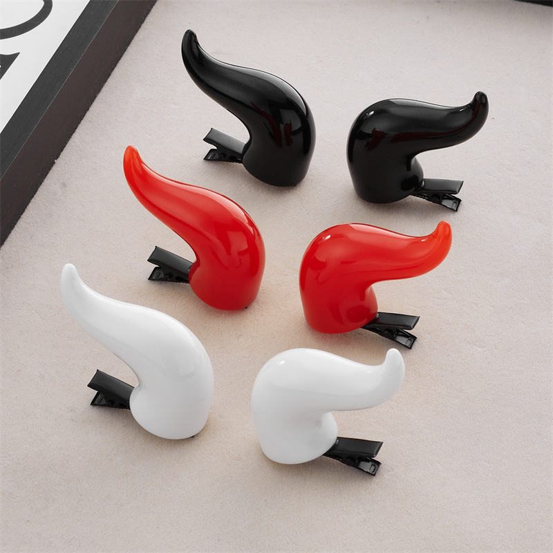 Wholesale devil horns ees cute anime headess edge clip