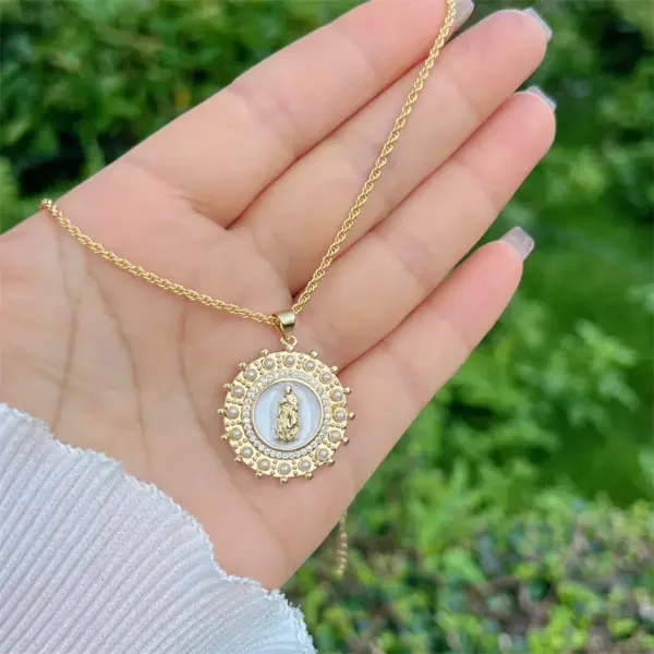 Copper 18K Gold Plated Enamel Inlay Round Virgin Mary Artificial Pearls Zircon Pendant Necklace