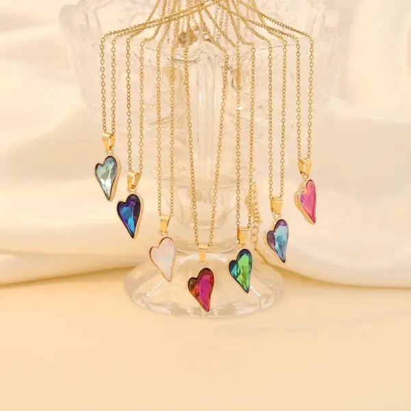 Electroplating 18K Gold Golden Plated Heart Shape 304 Stainless Steel Simple Style 304 Stainless Steel Pendant Necklace