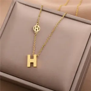 8925H Letter Necklace