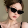 Wholesale Retro Triangular Cat-Eye Small Face Sunglasses for Women, Ins Black Small Frame Sunglasses, Sun Protection Style Photo Taking