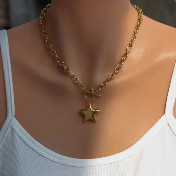 Wholesale Luxury Stainless Steel Star Necklace Women's High-End Accessory Trendy Minimalist Jewelry Casual Vacancy Gold Plated Lobster Clasp Cuban Chain