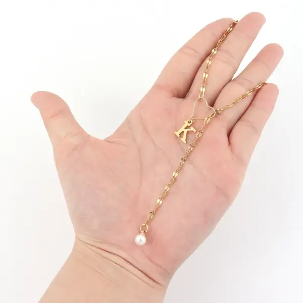Wholesale PVD Coated Real Gold Plated Letter Heart Shape 201 Stainless Steel 304 Stainless Steel Artificial Pearl Elegant Simple Style Classic Style Waterproof Non Tarnish 201 Stainless Steel Pendant Necklace