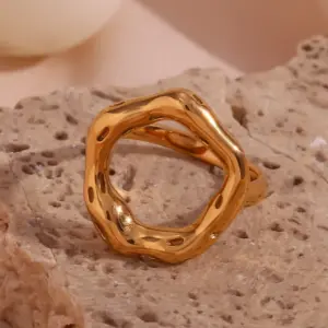 Irregular Ring Hollow Ring-Gold / No. 7