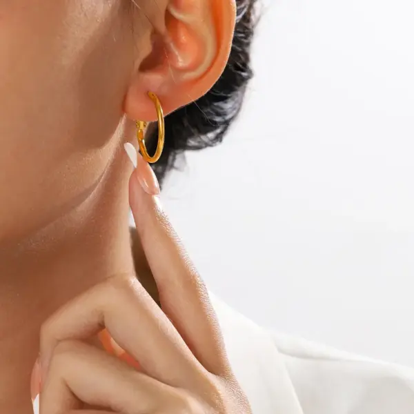 Wholesale 1 Pair Simple Style Solid Color Plating 304 Stainless Steel Stainless Steel Earrings