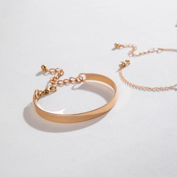 oly-ee4b46cb6e06bb60921631999fa50371 Wholesale Fashion Alloy Clover Bracelet Jewelry Three-Piece Set