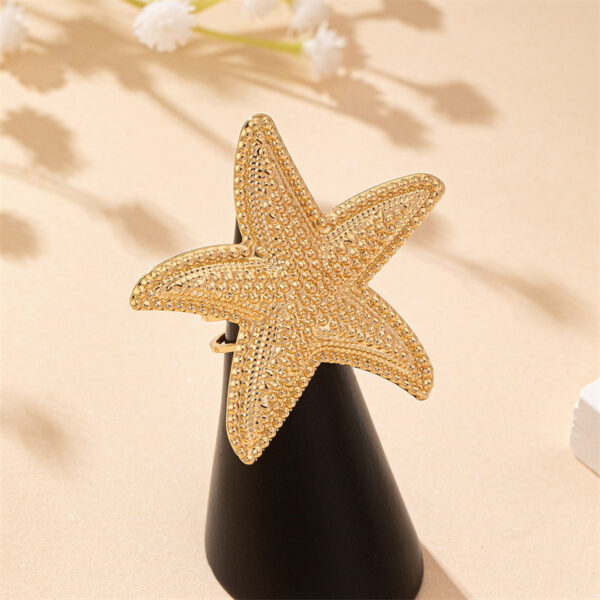 Wholesale 2024 Europe and the United States cross-border summer ocean wind vacation wind starfish ring temperament Joker jewelry daily holiday wear