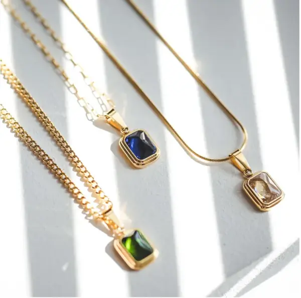 oly-ee78b90c66460302c10b2966be9566ef Wholesale PVD Coated Real Gold Plated 18K Gold Heart 304 Stainless Steel Titanium Steel Waterproof Non Tarnish 304 Stainless Steel Titanium Steel Necklace